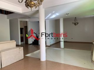 Casa de Condomínio Para Vender com 4 quartos 1 suítes no bairro Alpes de Caieiras em Caieiras