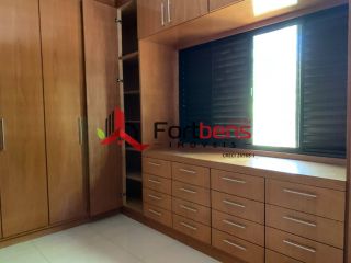 Casa de Condomínio Para Vender com 4 quartos 1 suítes no bairro Alpes de Caieiras em Caieiras