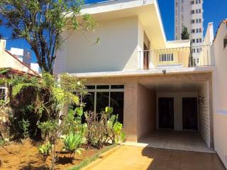 Sobrado com 3 dormitórios à venda, 241 m² por R$ 1.800.000,00 - Mirandópolis - São Paulo/SP