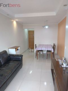 Apartamento Para Vender com 3 quartos 1 suítes no bairro Vila Gumercindo em São Paulo