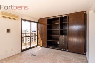 Cobertura Para Vender com 6 quartos 4 suítes no bairro Vila Andrade em São Paulo