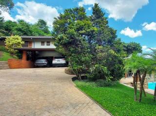 Casa Para Vender com 4 quartos 2 suítes no bairro Altos de São Fernando em Jandira