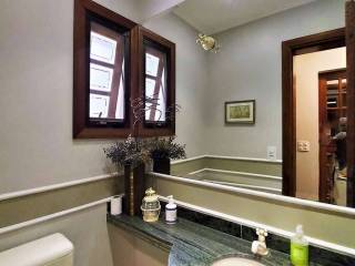 Casa Para Vender com 4 quartos 2 suítes no bairro Altos de São Fernando em Jandira