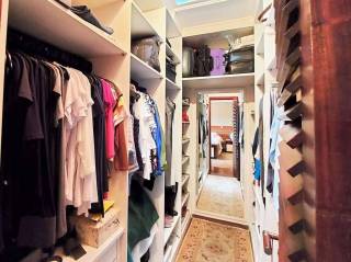 Casa Para Vender com 4 quartos 2 suítes no bairro Altos de São Fernando em Jandira