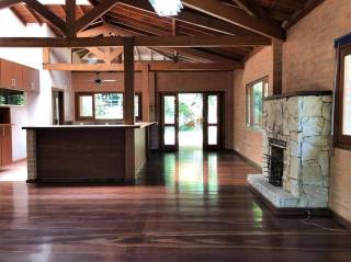 Casa Para Vender com 3 quartos 3 suítes no bairro Altos de São Fernando em Jandira