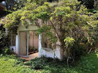 Casa Para Vender com 3 quartos 3 suítes no bairro Altos de São Fernando em Jandira
