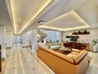 Casa Para Vender com 3 quartos 3 suítes no bairro Nova Higienópolis em Jandira