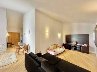 Casa Para Vender com 3 quartos 3 suítes no bairro Nova Higienópolis em Jandira