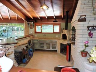 Casa Para Vender com 4 quartos 2 suítes no bairro Altos de São Fernando em Jandira