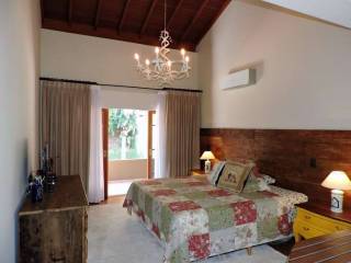 Casa Para Vender com 4 quartos 2 suítes no bairro Altos de São Fernando em Jandira