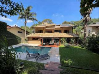 Casa Para Vender com 4 quartos 2 suítes no bairro Altos de São Fernando em Jandira