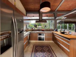 Casa Para Vender com 5 quartos 5 suítes no bairro Chácaras do Peroba em Jandira