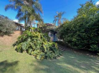 Casa Para Vender com 5 quartos 5 suítes no bairro Chácaras do Peroba em Jandira