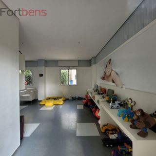 Apartamento Para Vender com 2 quartos no bairro Parque Rebouças em São Paulo