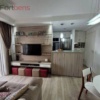 Apartamento Para Vender com 2 quartos no bairro Parque Rebouças em São Paulo