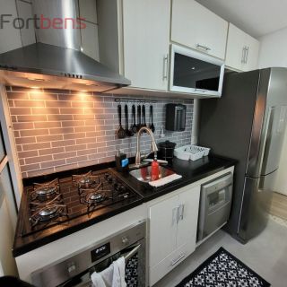 Apartamento Para Vender com 2 quartos no bairro Parque Rebouças em São Paulo