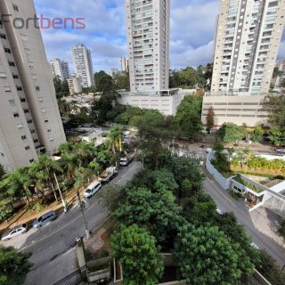 Apartamento Para Vender com 2 quartos no bairro Parque Rebouças em São Paulo