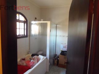 Casa Para Vender com 3 quartos 1 suítes no bairro Nova Caieiras em Caieiras