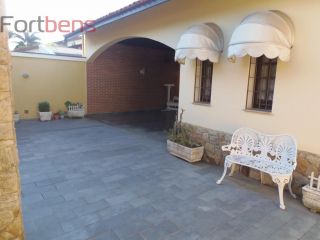 Casa Para Vender com 3 quartos 1 suítes no bairro Nova Caieiras em Caieiras