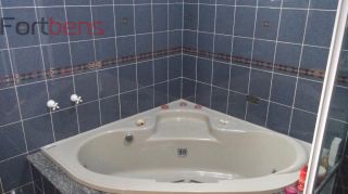 Sobrado Para Vender com 4 quartos 2 suítes no bairro Nova Caieiras em Caieiras