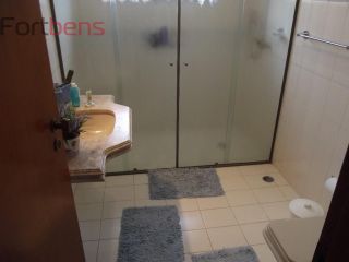 Sobrado Para Vender com 4 quartos 2 suítes no bairro Nova Caieiras em Caieiras