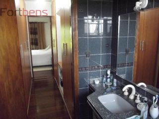 Sobrado Para Vender com 4 quartos 2 suítes no bairro Nova Caieiras em Caieiras