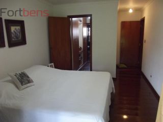 Sobrado Para Vender com 4 quartos 2 suítes no bairro Nova Caieiras em Caieiras