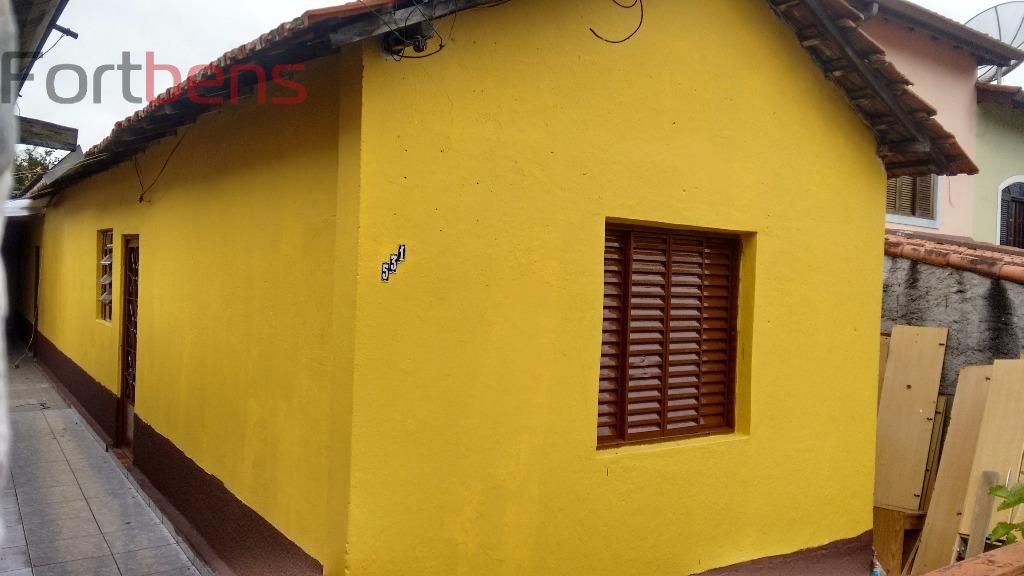Casa Para Vender com 4 quartos no bairro Região Central em Caieiras