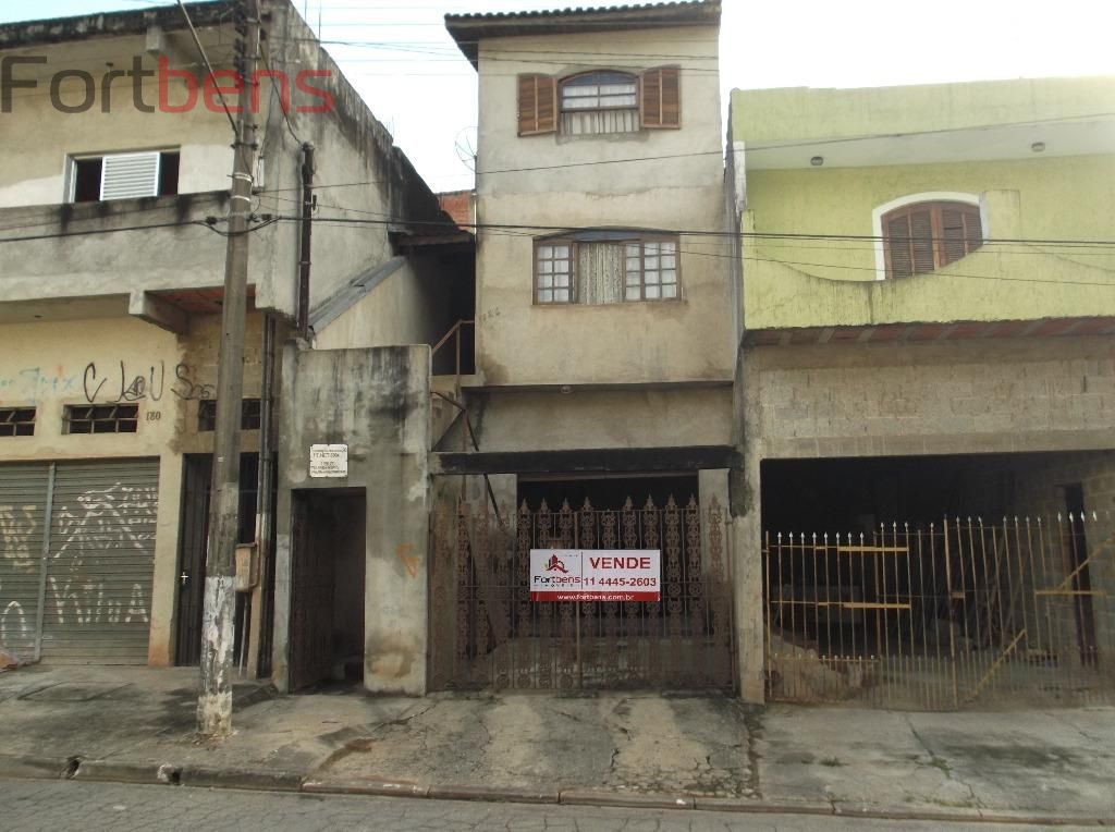 Sobrado Para Vender com 3 quartos 1 suítes no bairro Laranjeiras em Caieiras