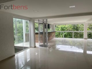 Casa Para Vender com 3 quartos 3 suítes no bairro Santa Inês em Caieiras