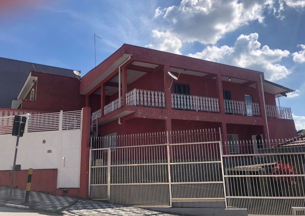 Sobrado Residencial à venda - Ótimo para Investimento -Região Central, Caieiras.
