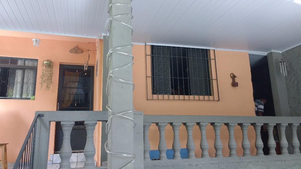 Sobrado residencial à venda, no bairro Vila Santista.