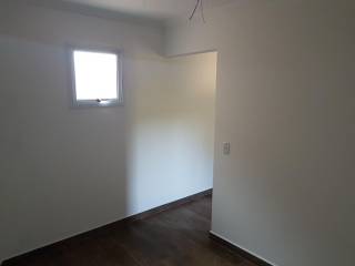 Casa Para Vender com 3 quartos 1 suítes no bairro Região Central em Caieiras