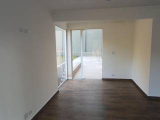 Casa Para Vender com 3 quartos 1 suítes no bairro Região Central em Caieiras