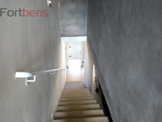 Casa Para Vender com 3 quartos 1 suítes no bairro Laranjeiras em Caieiras