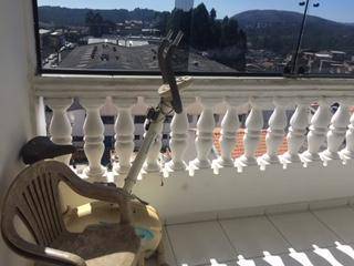 Casa com 2 dormitórios à venda, no nível da rua mais 2 casas no fundo mais terreno, 166 m² por R$ 650.000 - Laranjeiras - Caieiras/SP