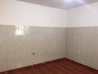 Casa com 2 dormitórios à venda, no nível da rua mais 2 casas no fundo mais terreno, 166 m² por R$ 650.000 - Laranjeiras - Caieiras/SP