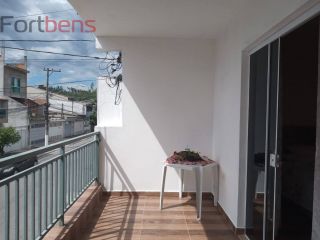 Sobrado Para Vender com 2 quartos no bairro Laranjeiras em Caieiras