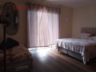 Sobrado Para Vender com 2 quartos no bairro Laranjeiras em Caieiras