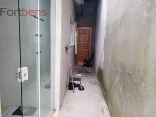 Sobrado Para Vender com 2 quartos no bairro Laranjeiras em Caieiras
