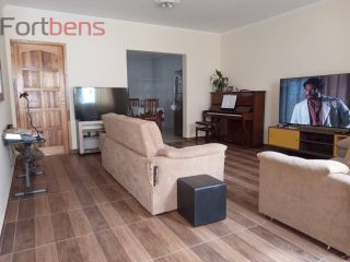 Sobrado Para Vender com 2 quartos no bairro Laranjeiras em Caieiras