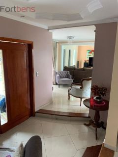 Casa Para Vender com 3 quartos 1 suítes no bairro Laranjeiras em Caieiras