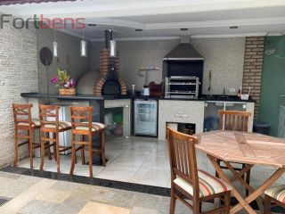 Casa Para Vender com 3 quartos 1 suítes no bairro Laranjeiras em Caieiras