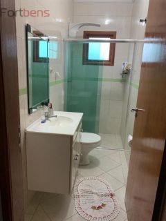 Casa Para Vender com 3 quartos 1 suítes no bairro Laranjeiras em Caieiras