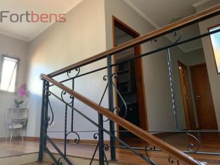 Casa Para Vender com 3 quartos 1 suítes no bairro Laranjeiras em Caieiras