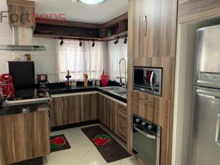 Casa Para Vender com 3 quartos 1 suítes no bairro Laranjeiras em Caieiras