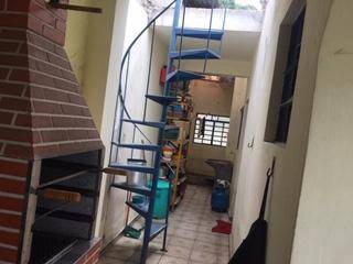 Casa com 3 dormitórios e 1 suíte à venda, 410 m² por R$ 950.000 - Serpa - Caieiras/SP