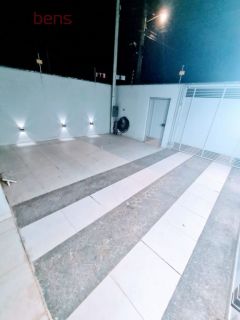 Sobrado Para Vender com 2 quartos no bairro Laranjeiras em Caieiras