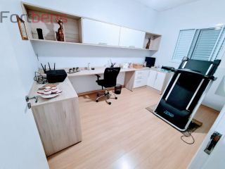 Sobrado Para Vender com 2 quartos no bairro Laranjeiras em Caieiras