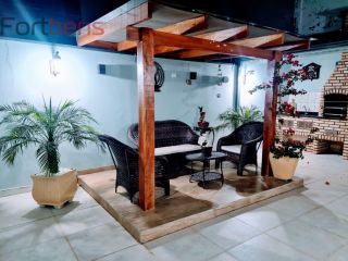 Sobrado Para Vender com 2 quartos no bairro Laranjeiras em Caieiras